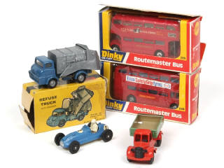 Lot 279 - DIVERS (GB) (5)