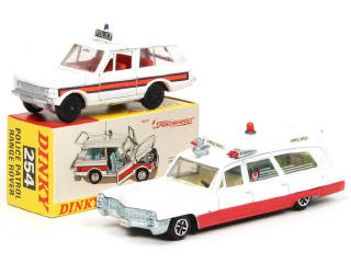 Lot 423 - DINKY TOYS (GB) (2)