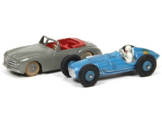 Lot 502 - DINKY TOYS (FRANCE) (2)