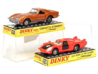 Lot 417 - DINKY TOYS (GB) (2)