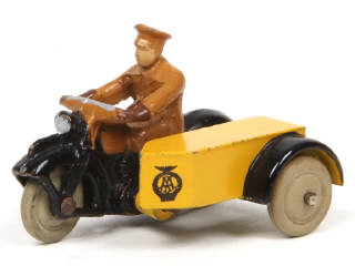 Lot 349 - DINKY TOYS (GB) (1)