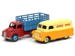 Lot 436 - DINKY TOYS (GB) (2)