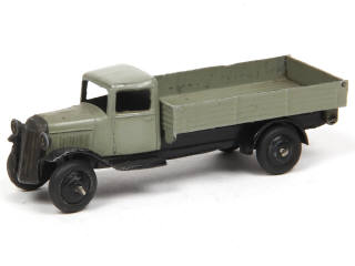 Lot 348 - DINKY TOYS (GB) (1)