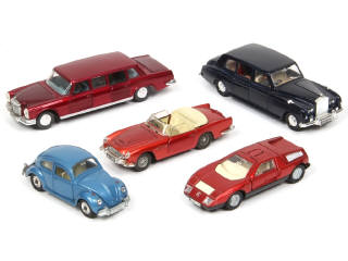 Lot 463 - DINKY TOYS (GB) (5)