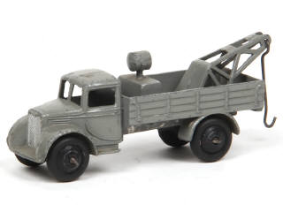 Lot 351 - DINKY TOYS (GB) (1)