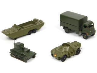 Lot 455 - DINKY TOYS (GB) (4)