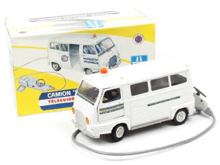 Lot 253 - FRANCE JOUETS (FRANCE) (1)