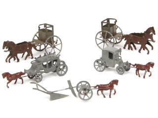 Lot 470 - DIVERS (5)