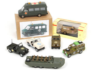 Lot 429 - DIVERS (7)