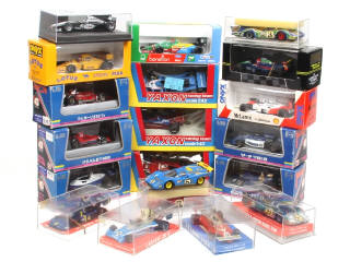 Lot 454 - DIVERS (20)