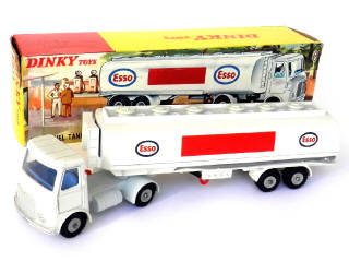 Lot 292 - DINKY TOYS (GB) (1)