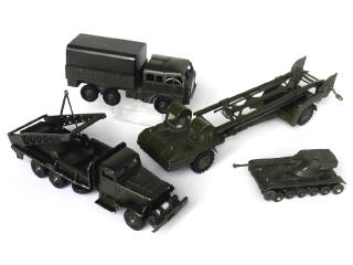 Lot 259 - DINKY TOYS (4)