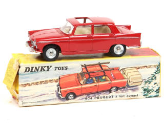 Lot 341 - DINKY TOYS (FRANCE) (1)