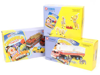 Lot 375 - CORGI TOYS (GB) (3)