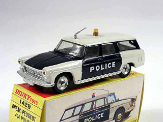 Lot 240 - DINKY TOYS FRANCE (1)