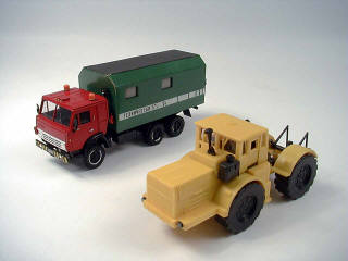 Lot 785 - DIVERS & KIEV (2)