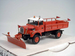 Lot 327 - MINITRUCKS (FRANCE) (1)