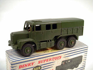 Lot 910 - DINKY TOYS GB (1)
