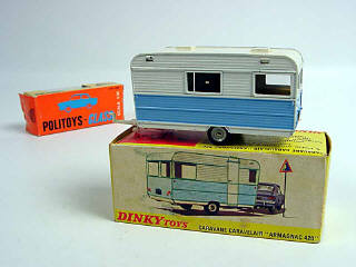 Lot 242 - DINKY TOYS FRANCE (1)
