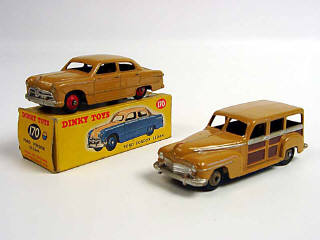 Lot 732 - DINKY TOYS (GB) (2)