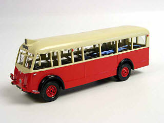 Lot 329 - MINITRUCKS (FRANCE) (1)