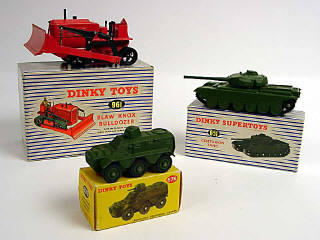 Lot 903 - DINKY TOYS GB (3)