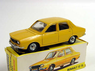 Lot 229 - DINKY TOYS FRANCE (1)