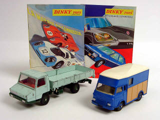 Lot 465 - DINKY TOYS (FRANCE) (4)