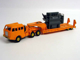 Lot 425 - DINKY TOYS FRANCE (1)