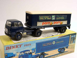 Lot 421 - DINKY TOYS FRANCE (1)