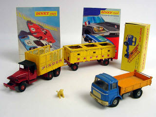 Lot 464 - DINKY TOYS (FRANCE) (4)