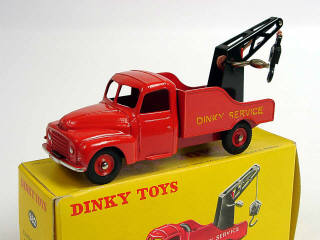Lot 404 - DINKY TOYS (FRANCE) (1)
