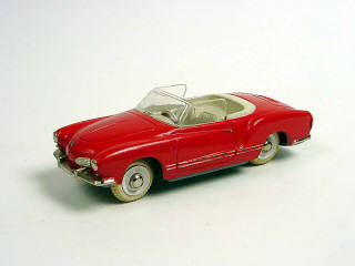 Lot 779 - CHERRYCA PHENIX (JAPAN) (1)