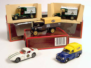 Lot 650 - MATCHBOX - MODELS OF YESTERYEAR & CORGI TOYS (5)