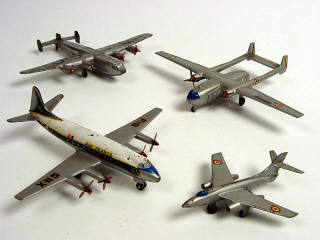 Lot 476 - DINKY TOYS (4)