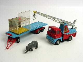 Lot 640 - CORGI TOYS (GB) (1)