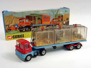Lot 633 - CORGI TOYS (GB) (1)