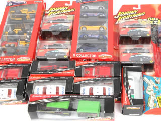 Lot 347 - MAJORETTE (FRANCE) (24)