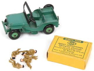 Lot 464 - DINKY TOYS (GB) (1)