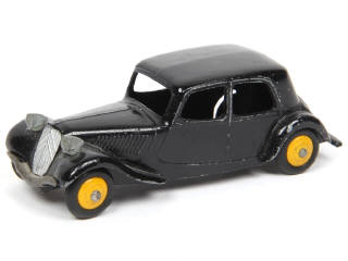 Lot 506 - DINKY TOYS (FRANCE) (1)