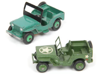 Lot 477 - DINKY TOYS (GB) (2)