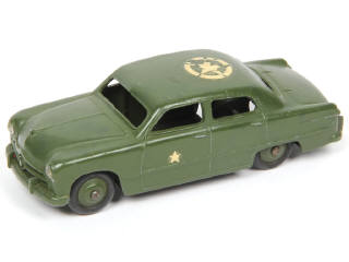 Lot 459 - DINKY TOYS (GB) (1)