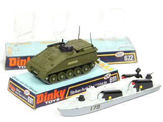 Lot 480 - DINKY TOYS (GB) (2)