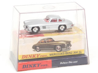 Lot 454 - DINKY TOYS (USA) (1)