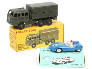 Lot 486 - DINKY TOYS (FRANCE) (1)