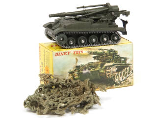 Lot 485 - DINKY TOYS (FRANCE) (1)