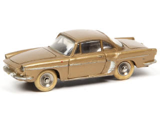 Lot 462 - DINKY TOYS (FRANCE) (1)