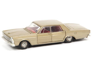Lot 396 - DINKY TOYS (FRANCE) (1)