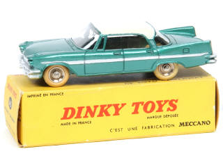 Lot 465 - DINKY TOYS (FRANCE) (1)