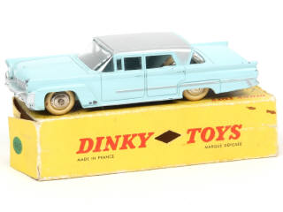 Lot 458 - DINKY TOYS (FRANCE) (1)